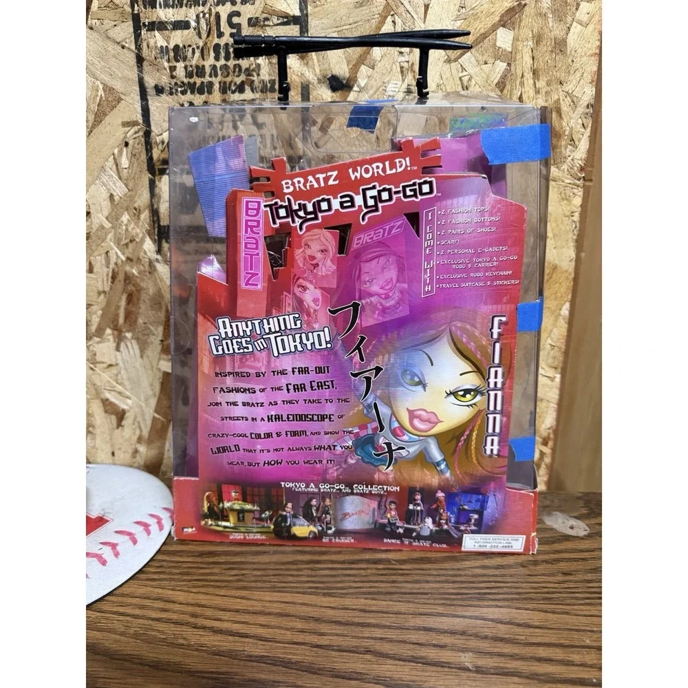 2004 Bratz TOKYO A GO-GO FIANNA Anime Doll w Exclusive Keychain_277828_NRFB